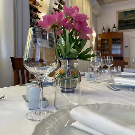 Chenno Hotel Subbiano