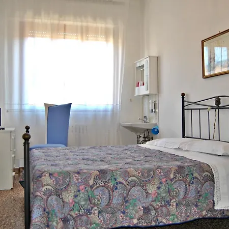 Chenno Hotel Subbiano