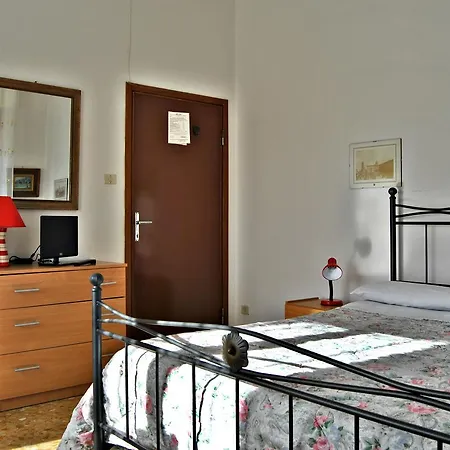 Chenno Hotel Subbiano